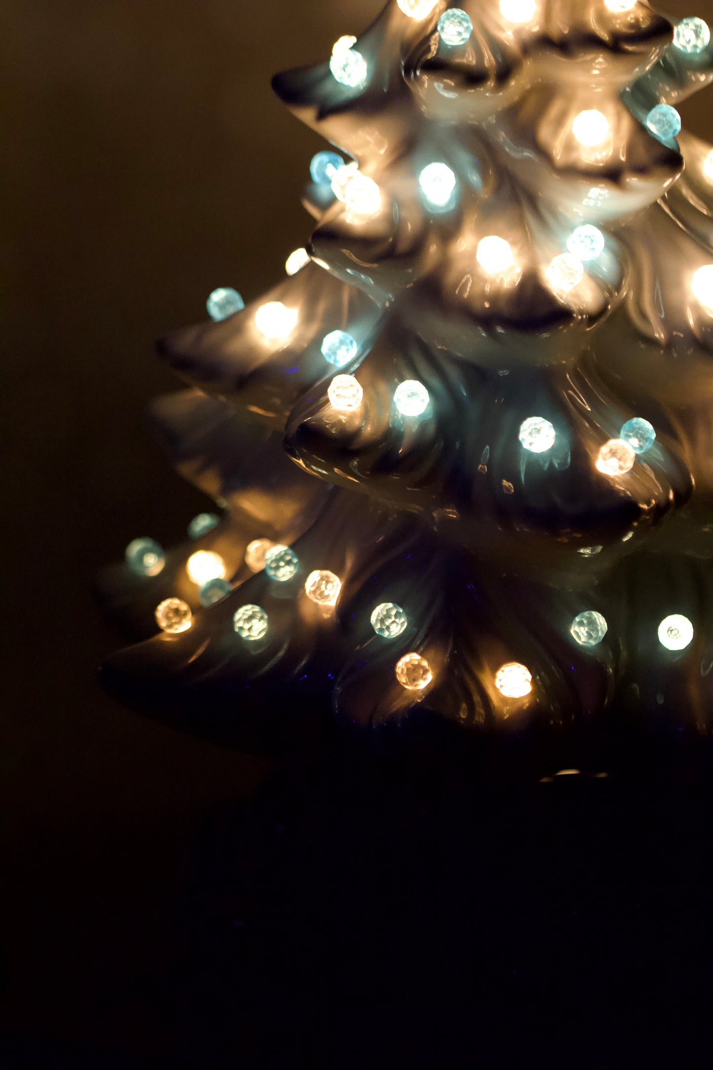 White Christmas Tree lit Vintage Atlantic A64