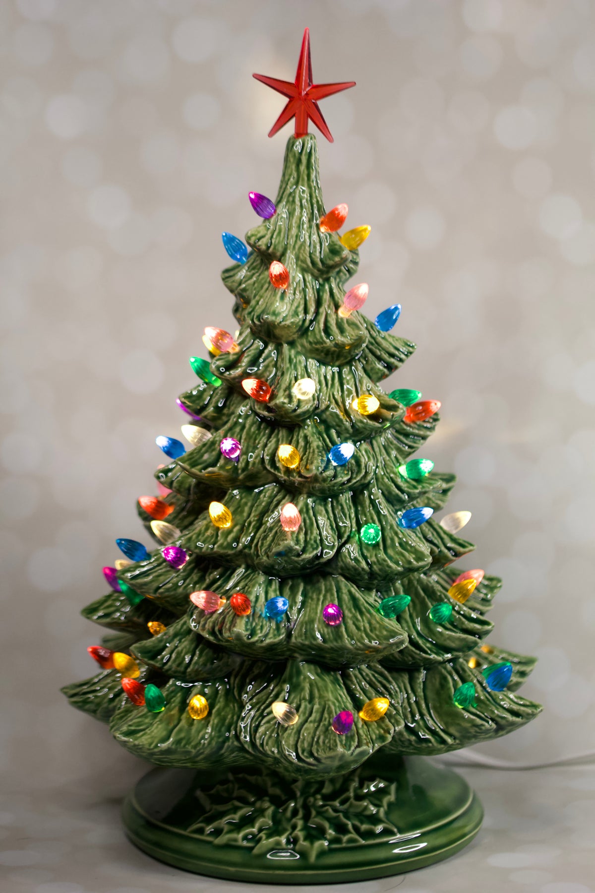 Vintage Nowell-342 Christmas Tree Classic Green with Holly Base 